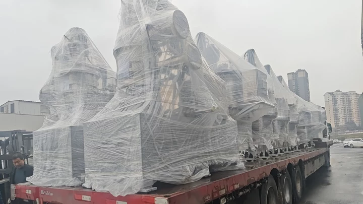 高效协同，安全交付：货友汇圆满完成株洲至汕头大型液料系统设备运输任务