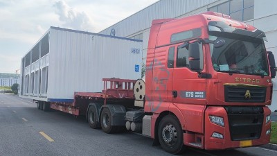 湘疆千里架金桥：货友汇成功承运30吨超大配电柜设备运输任务